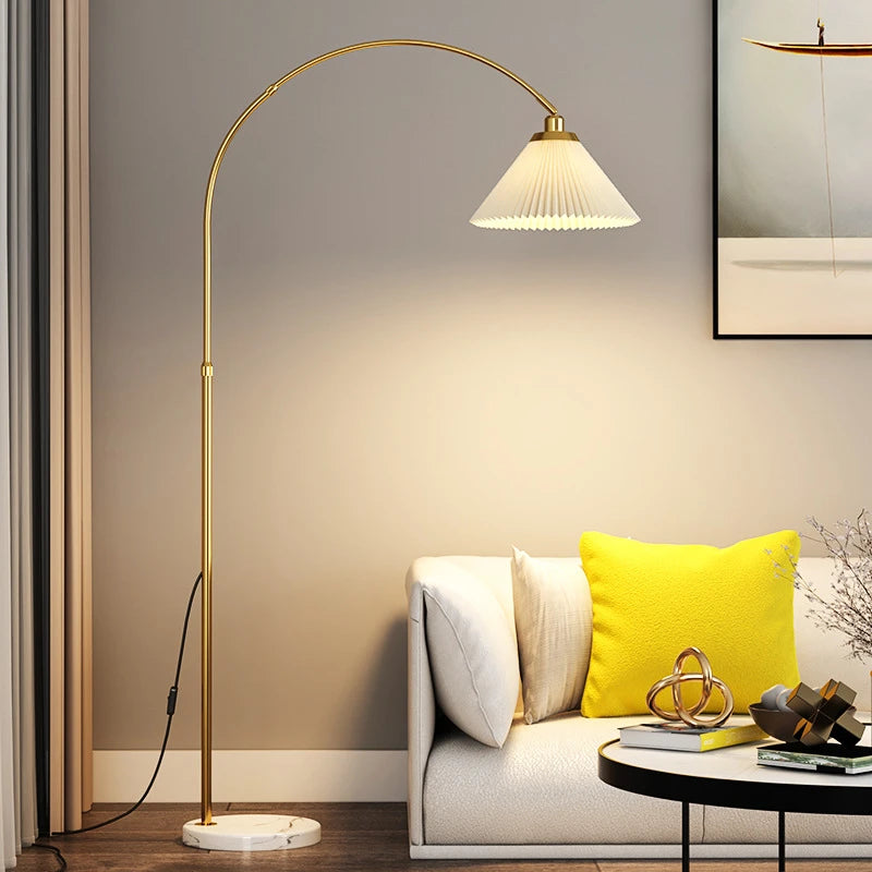 LAM - Lampe sur pied moderne